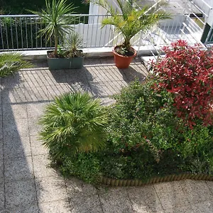 2* Hotel Le Bretagne -