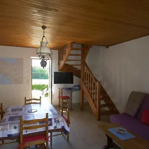  Vakantiehuis Domaine De Kerleguer
